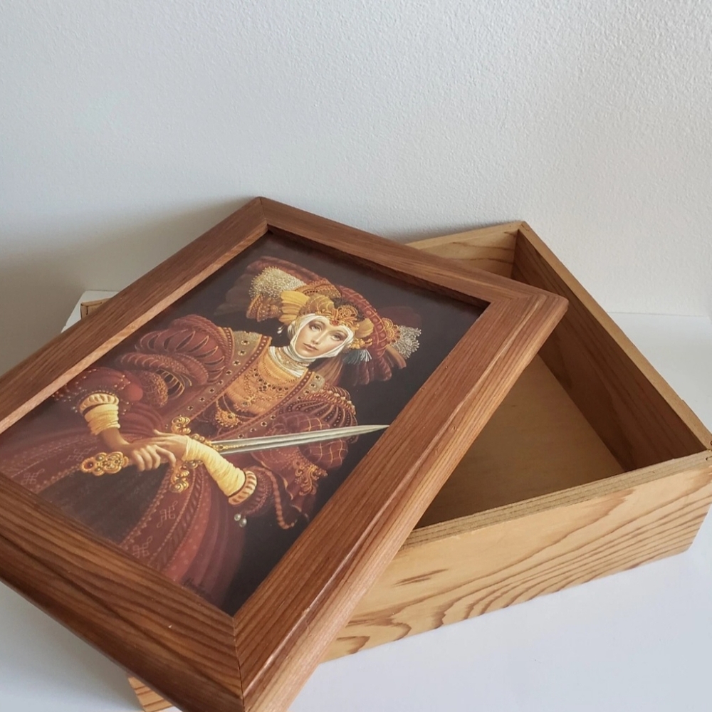 Judith Dragon Tales Print In Lidded  Wooden Box Tarot cards By James Christensen